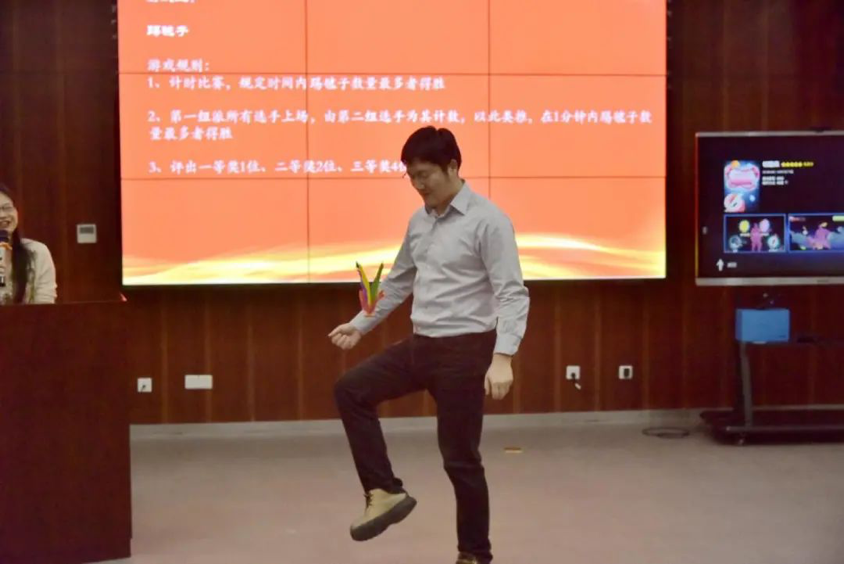 https://mmbiz.qpic.cn/mmbiz_jpg/dbtSAB8S8ElQVa83wZNaI3vMsm2hcAiabnjNeCQV1aUtwA4MYy55NPme5BmeKuBbWEr8LPbYbhiaQCiaum4AdGeow/640?wx_fmt=jpeg