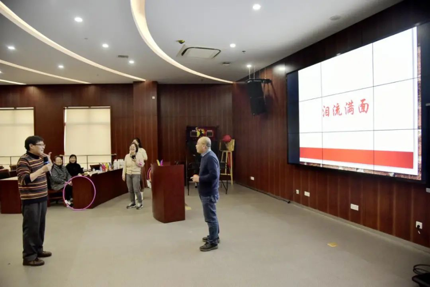 https://mmbiz.qpic.cn/mmbiz_jpg/dbtSAB8S8ElQVa83wZNaI3vMsm2hcAiabyRbxlyhvgjcKMNB07iayJnHUtibYbCeglU5hBmm5ukeKW1sPePJ0yGKQ/640?wx_fmt=jpeg